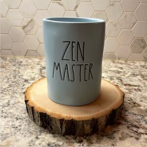 Rae Dunn ‘Zen Master’ Candle